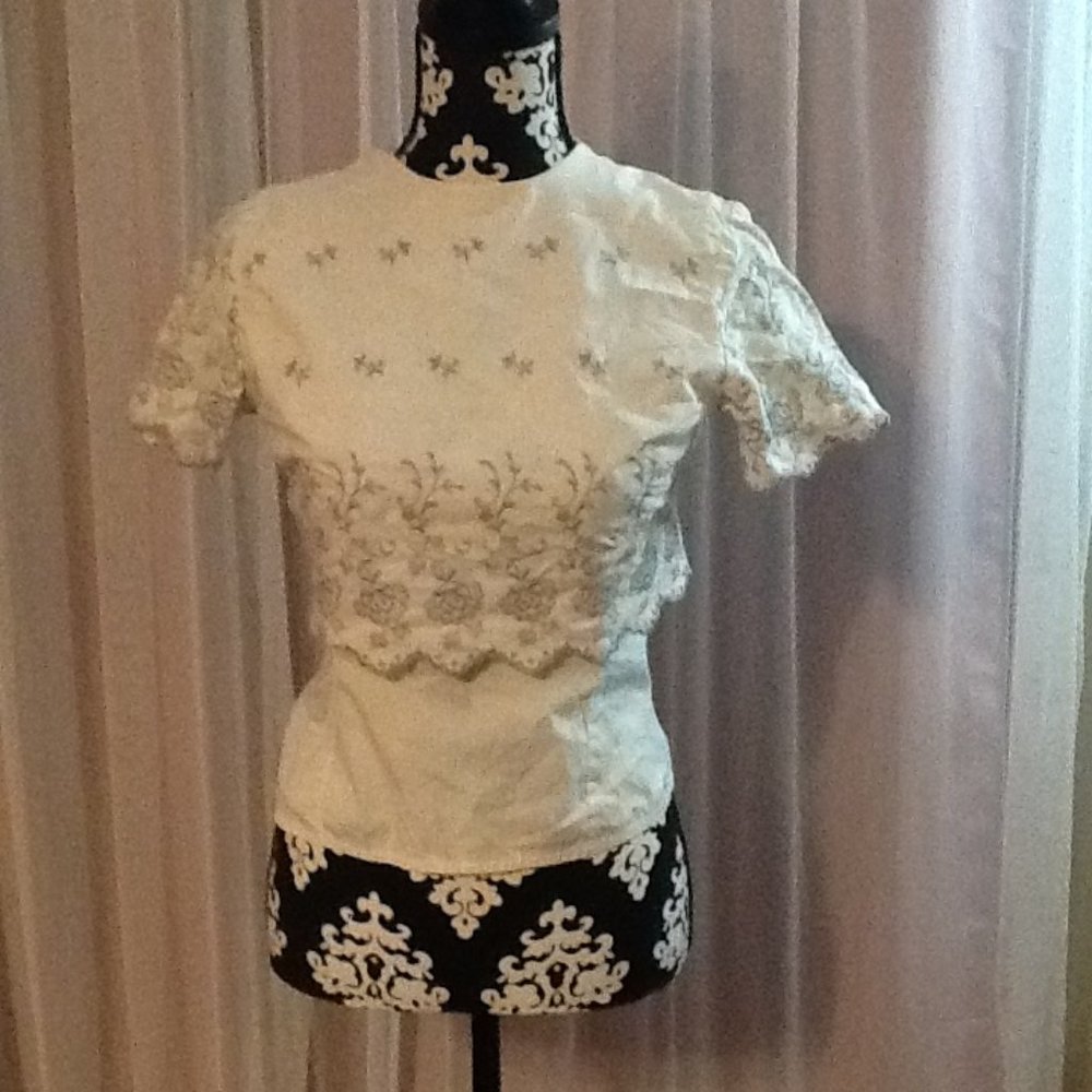 Vintage white embroidered blouse